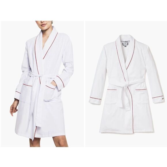 Petite Plume Other - NWOT  Women's Petite Plume Cotton Flannel Robe White w/Red Piping Size XL